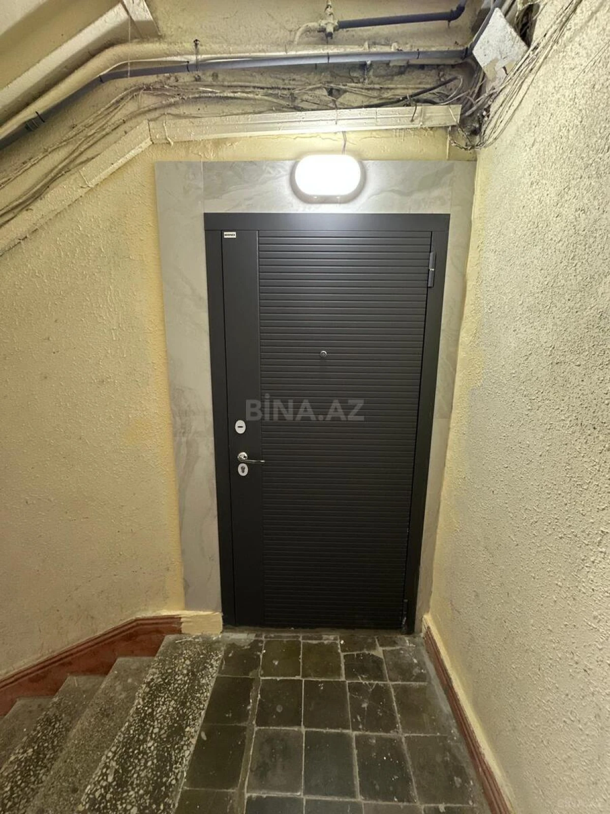 Satılır 1 otaqlı mənzil 32 m²