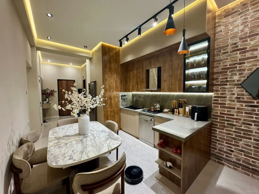 Kirayə verilir 3 otaqlı mənzil 90 m²