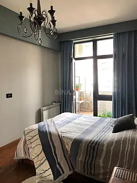 Kirayə verilir 2 otaqlı mənzil 77 m²