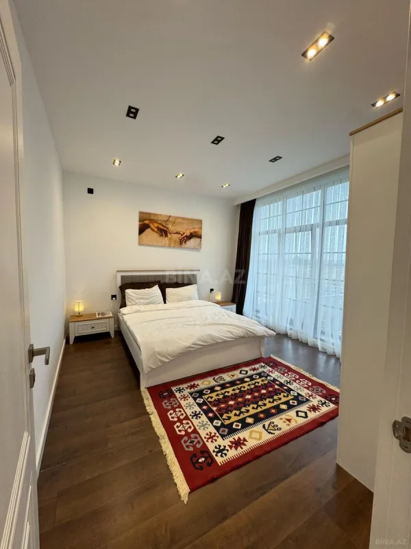 Kirayə verilir 4 otaqlı həyət evi 200 m²