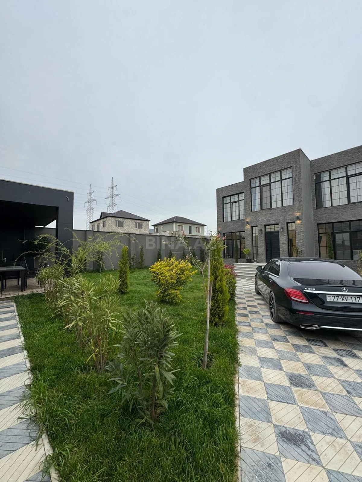 Kirayə verilir 4 otaqlı həyət evi 200 m²
