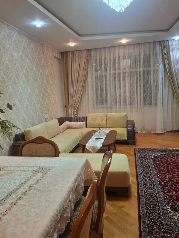Kirayə verilir 3 otaqlı mənzil 90 m²