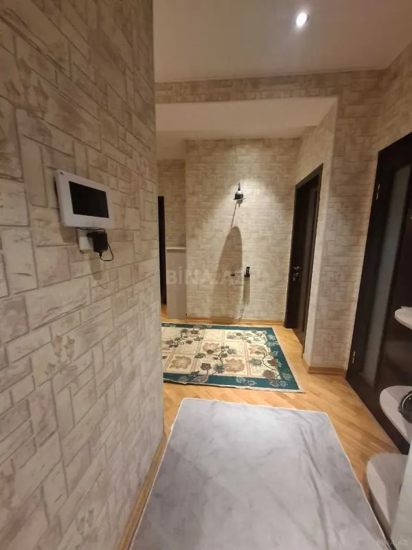 Kirayə verilir 3 otaqlı mənzil 90 m²