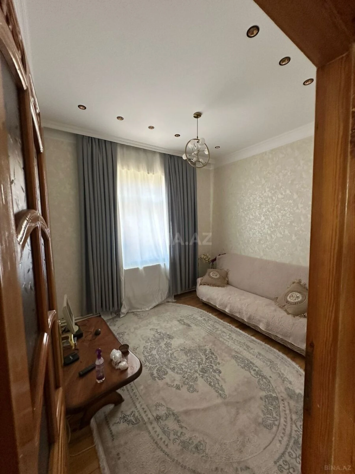 Satılır 5 otaqlı həyət evi 150 m²