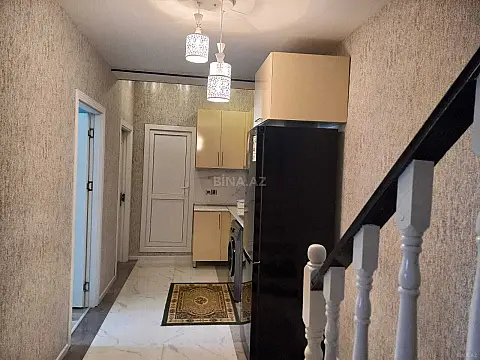 Satılır 4 otaqlı mənzil 100 m²