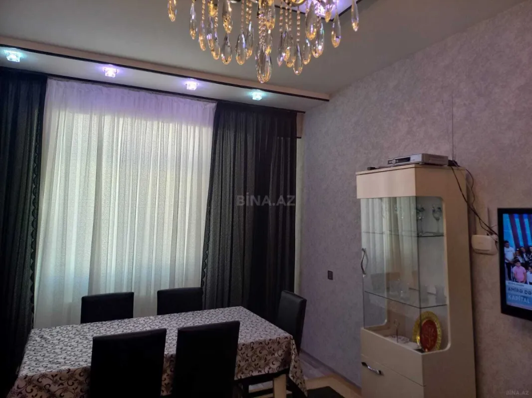Satılır 4 otaqlı mənzil 100 m²