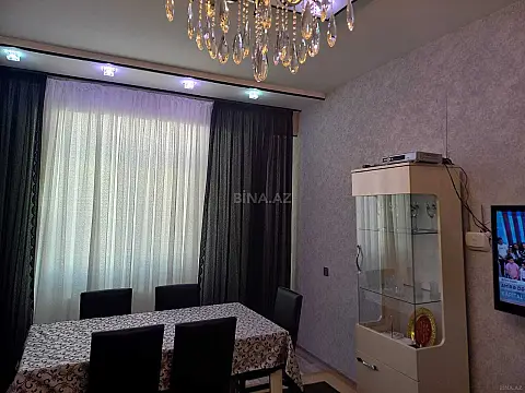 Satılır 4 otaqlı mənzil 100 m²