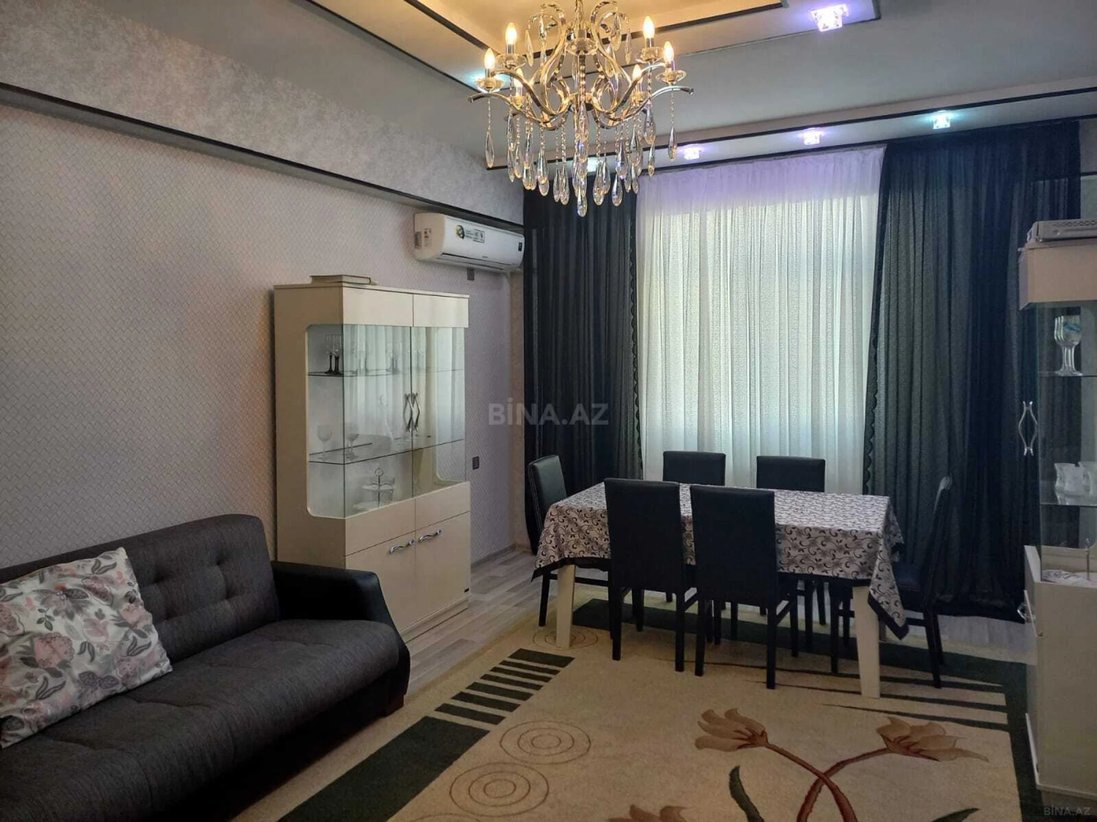 Satılır 4 otaqlı mənzil 100 m²