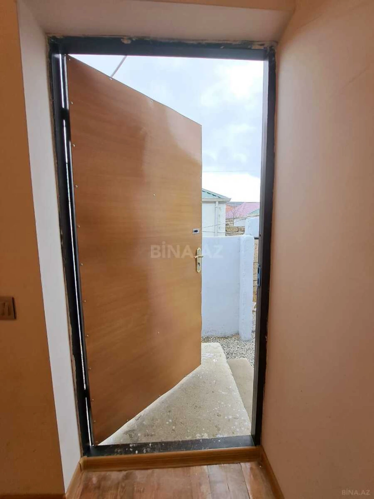 Satılır 4 otaqlı həyət evi 62 m²