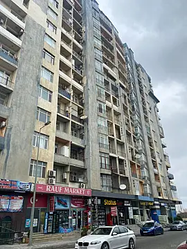 Kirayə verilir 3 otaqlı mənzil 124 m² — Bakı, Həzi Aslanov qəs. 3 otaq 124.00 m²