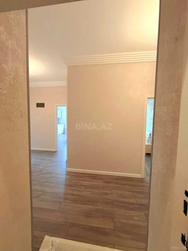 Satılır 3 otaqlı mənzil 110 m²