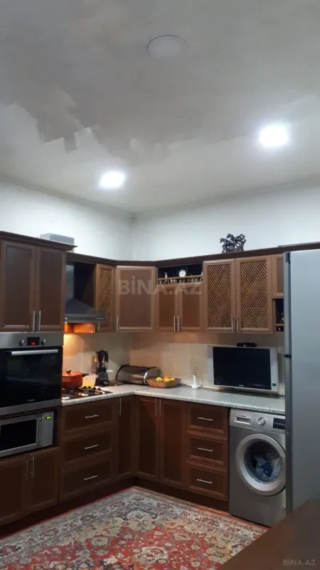 Satılır 2 otaqlı mənzil 76 m²