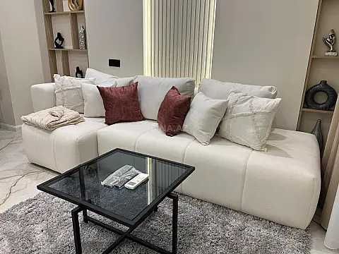 Kirayə verilir 2 otaqlı mənzil 80 m² — Bakı 2 otaq 80.00 m²