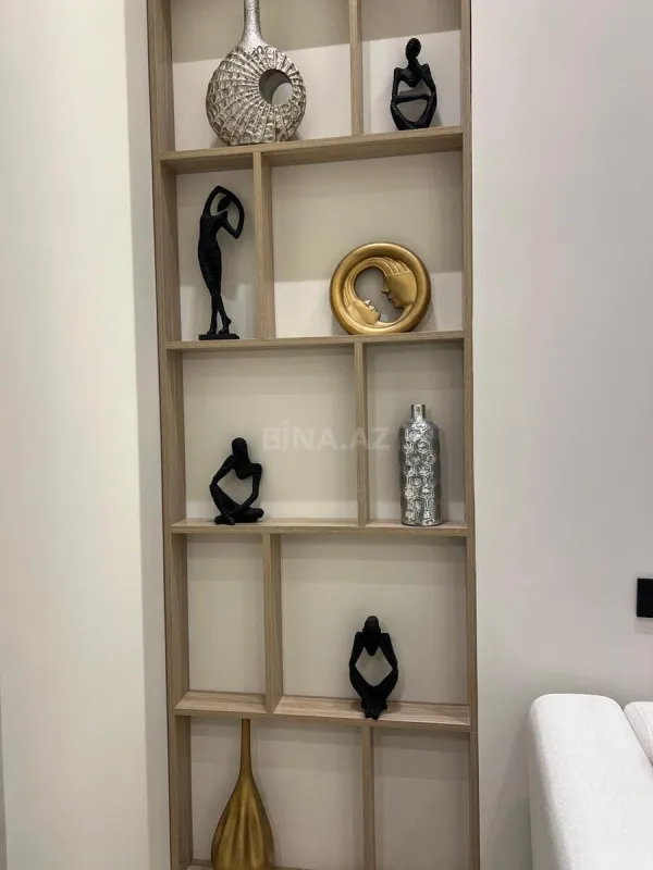 Kirayə verilir 2 otaqlı mənzil 80 m²