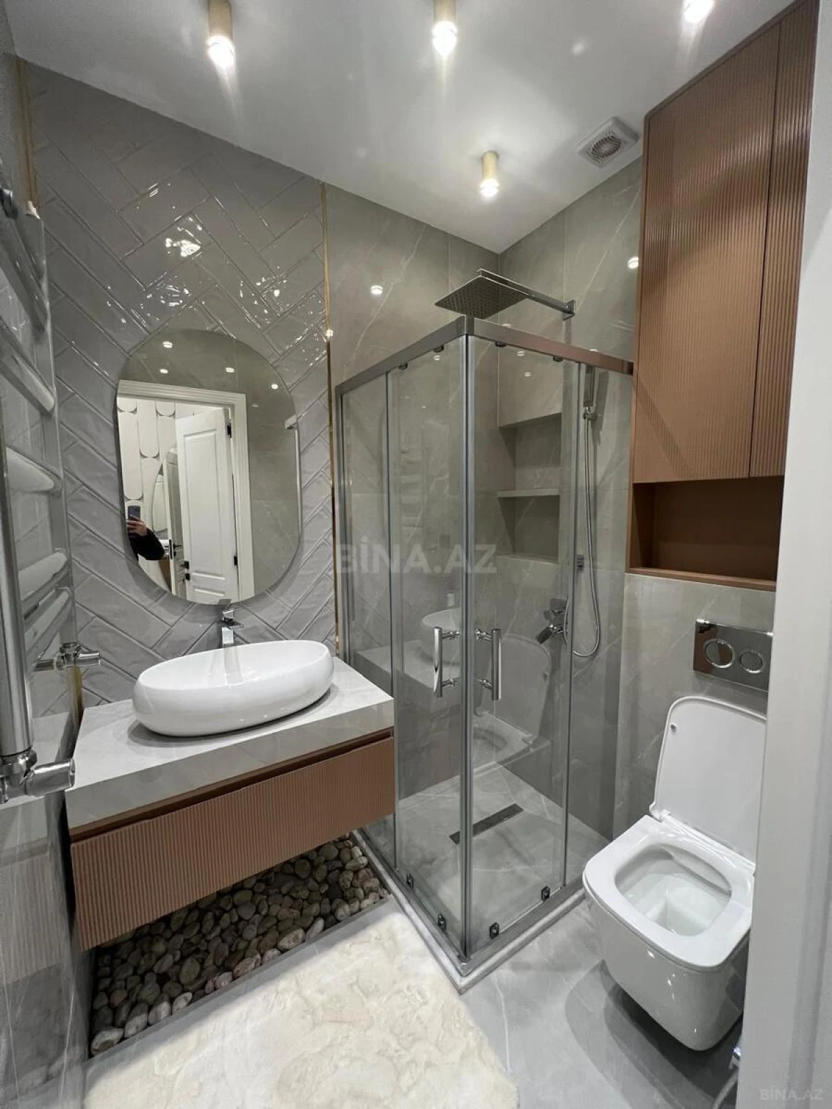 Kirayə verilir 2 otaqlı mənzil 80 m²