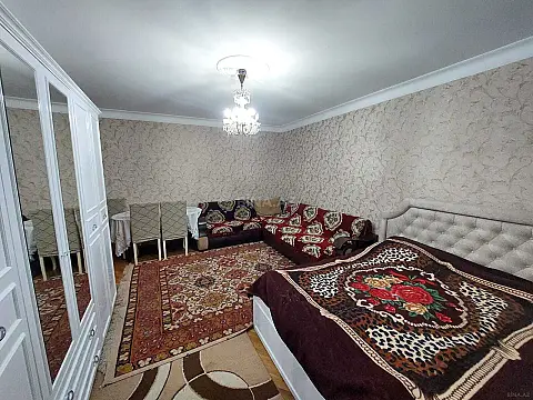 Satılır 3 otaqlı mənzil 75 m²