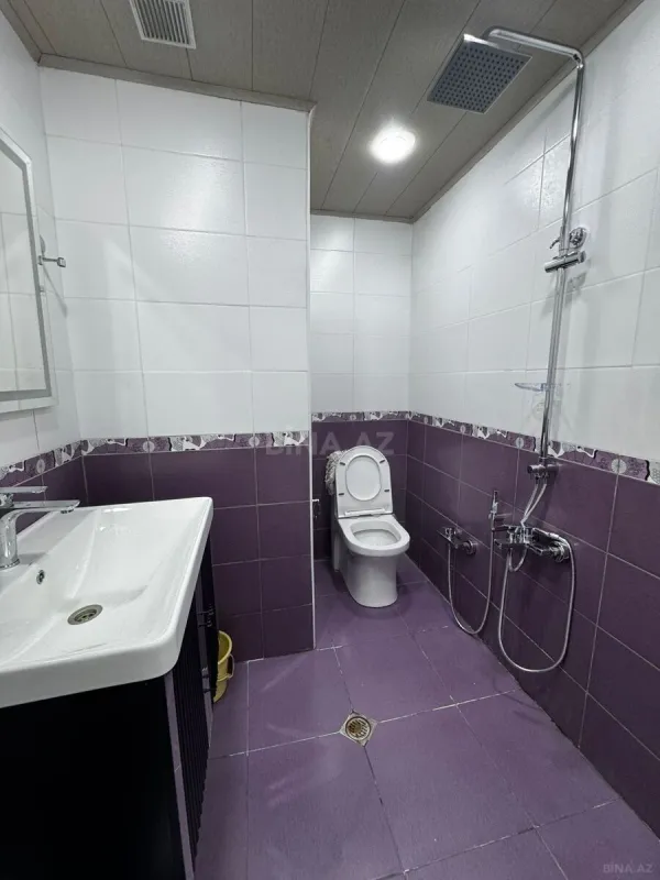 Satılır 2 otaqlı mənzil 65 m²