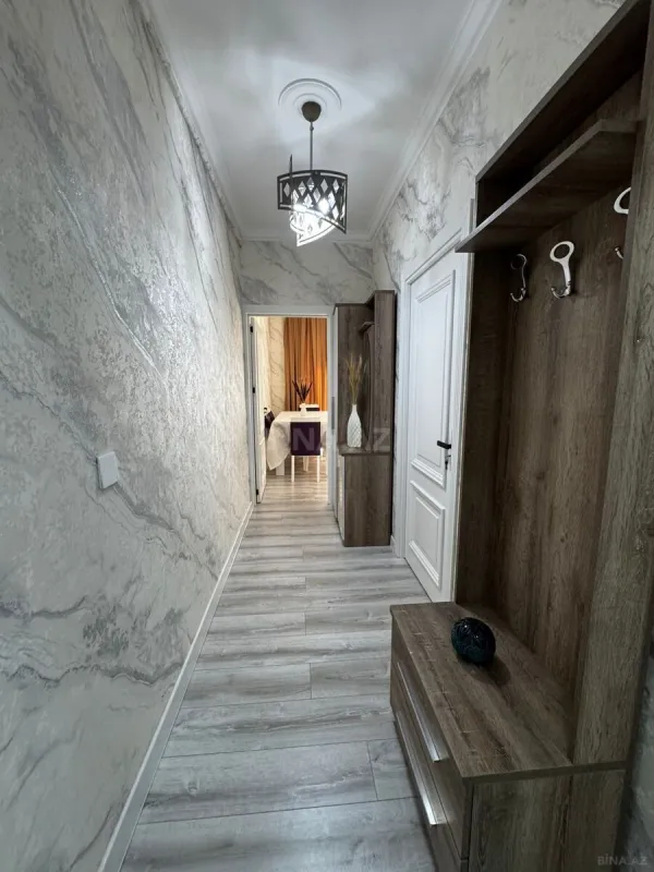 Satılır 2 otaqlı mənzil 65 m²