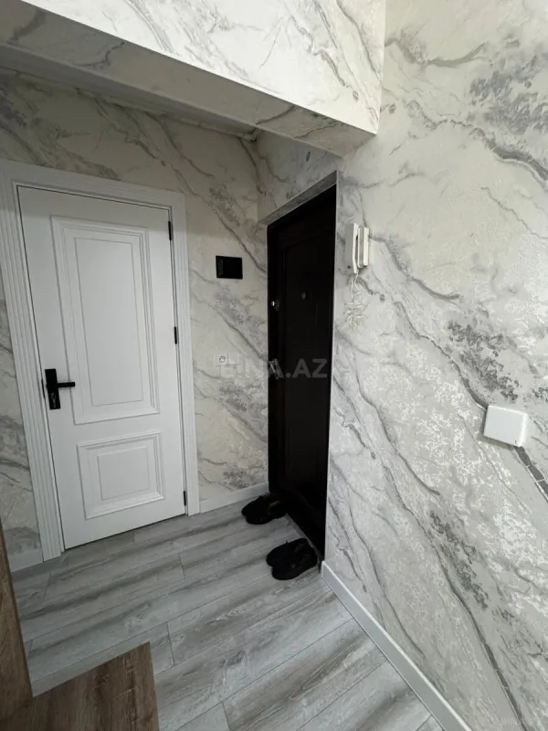 Satılır 2 otaqlı mənzil 65 m²
