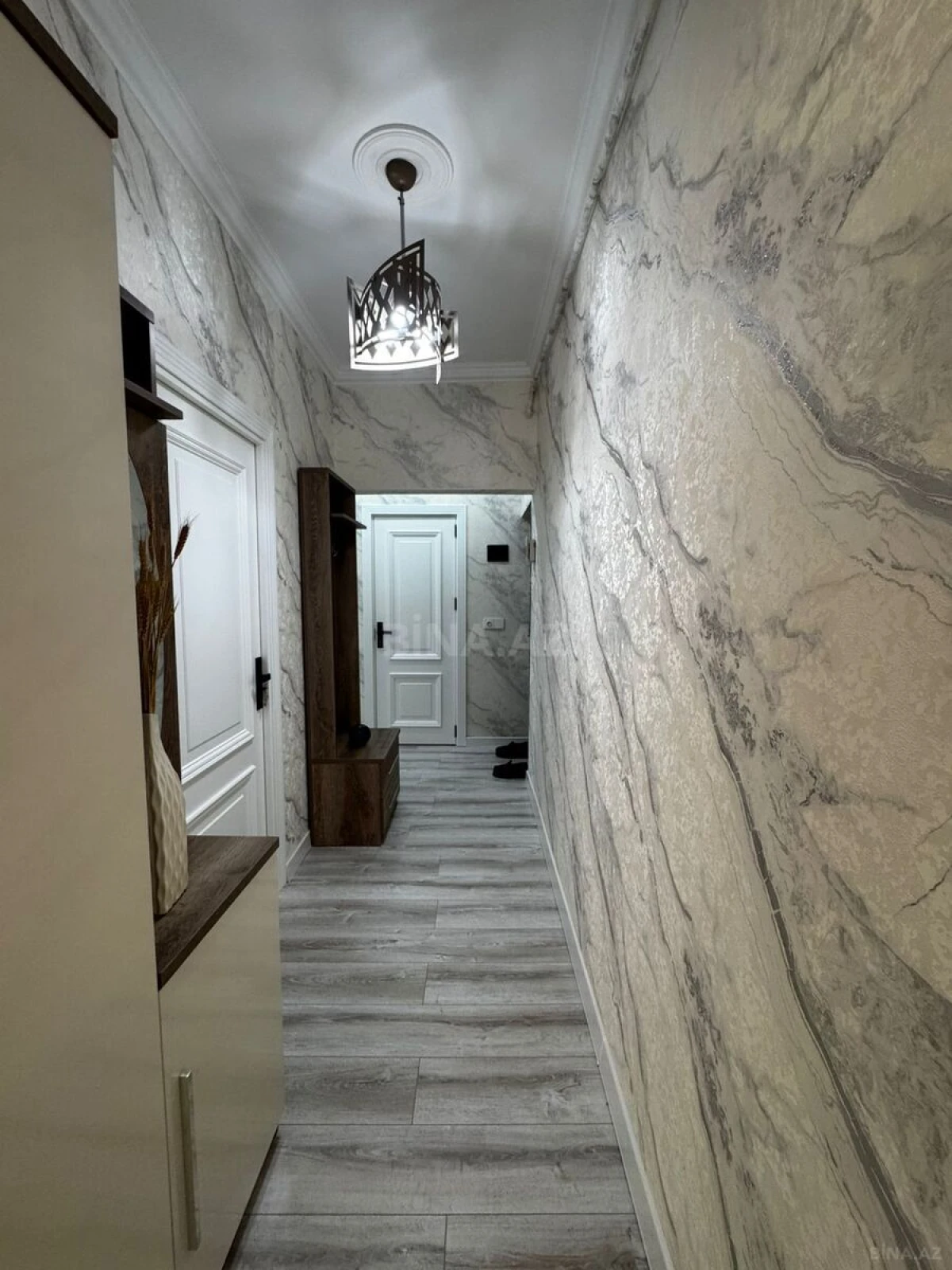 Satılır 2 otaqlı mənzil 65 m²