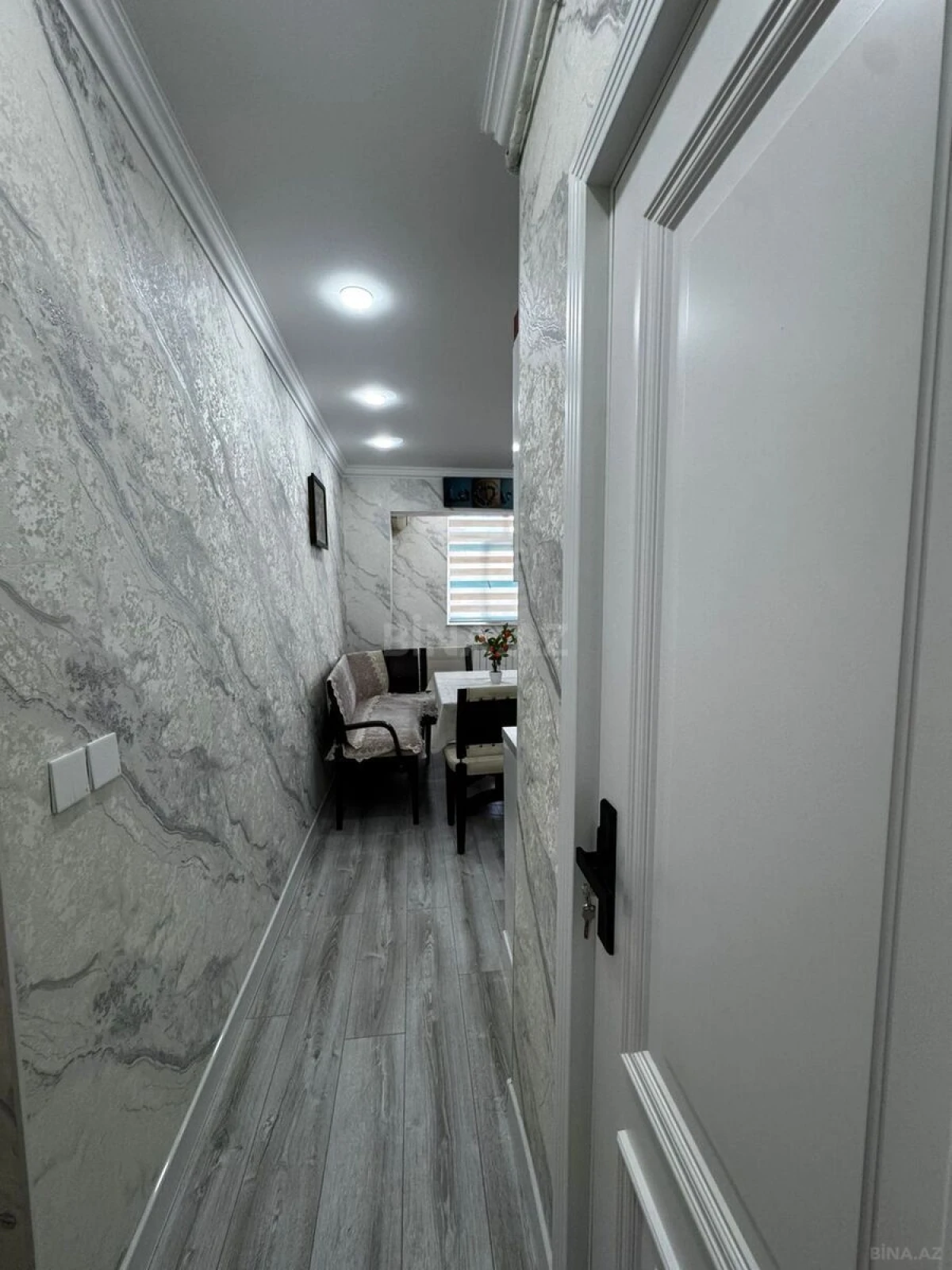 Satılır 2 otaqlı mənzil 65 m²