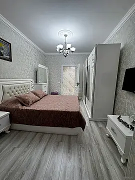 Satılır 2 otaqlı mənzil 65 m²