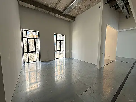 Kirayə verilir 4 otaqlı ofis 155 m²
