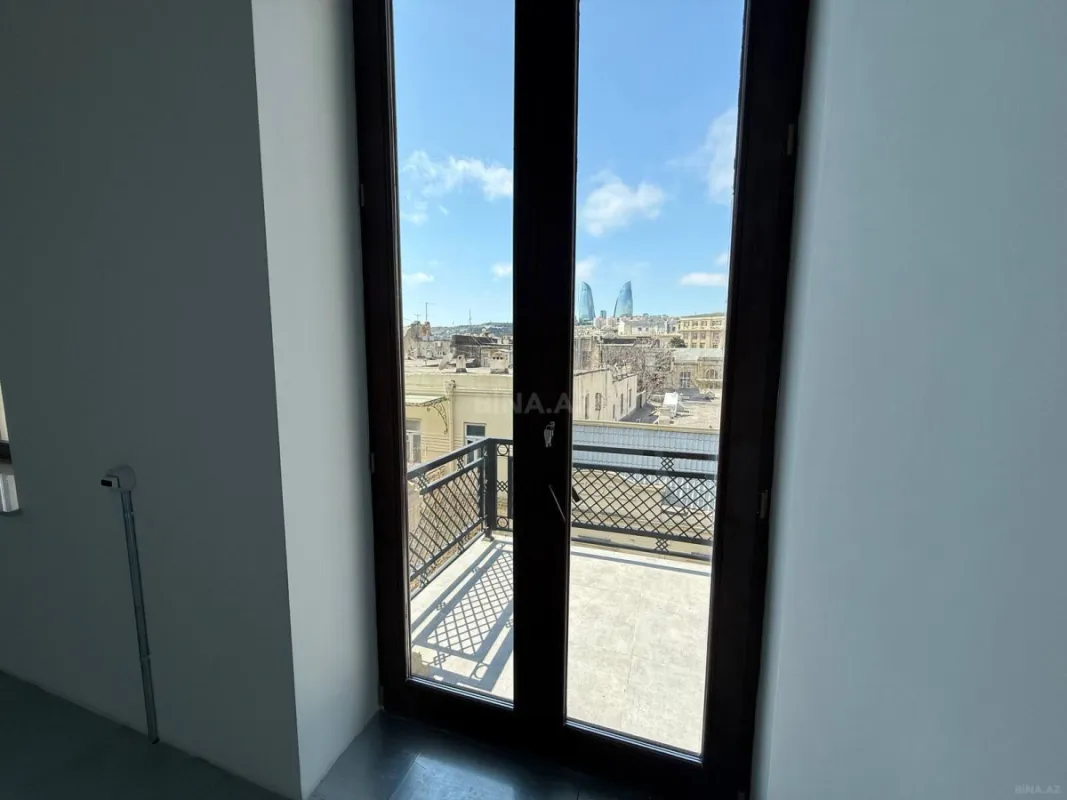 Kirayə verilir 4 otaqlı ofis 155 m²