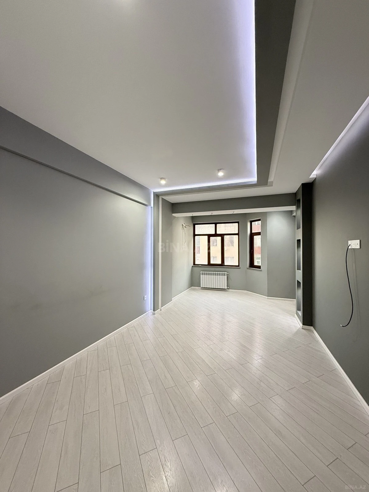 Satılır 2 otaqlı mənzil 64 m²