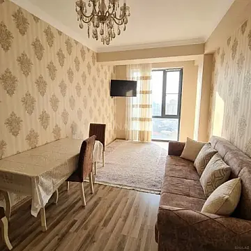 Kirayə verilir 2 otaqlı mənzil 65 m²