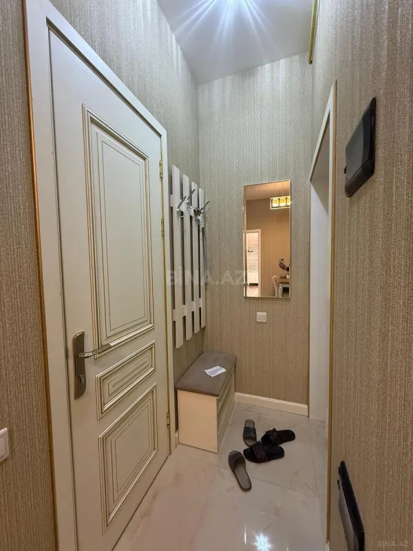 Kirayə verilir 2 otaqlı mənzil 75 m²