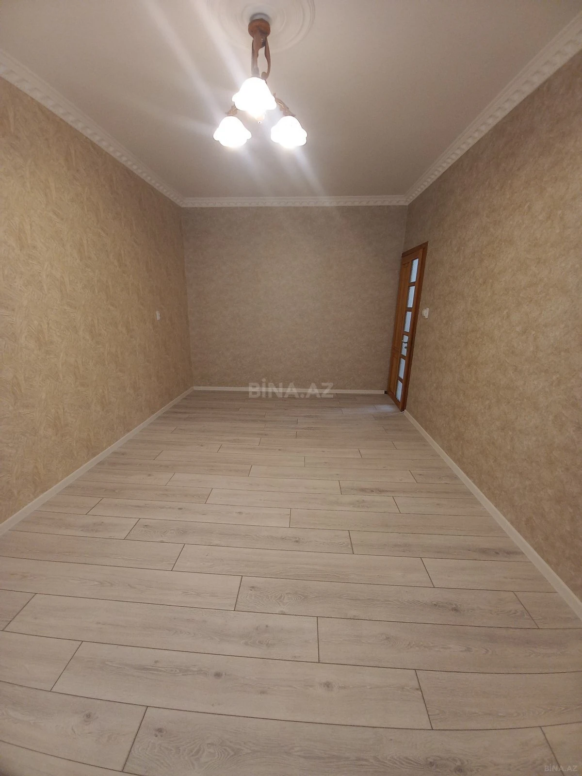 Satılır 3 otaqlı mənzil 85 m²