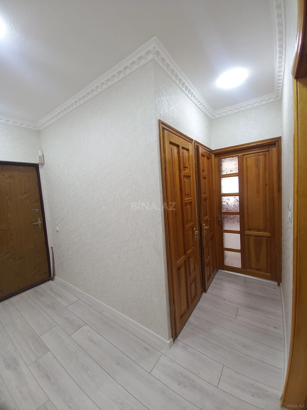 Satılır 3 otaqlı mənzil 85 m²