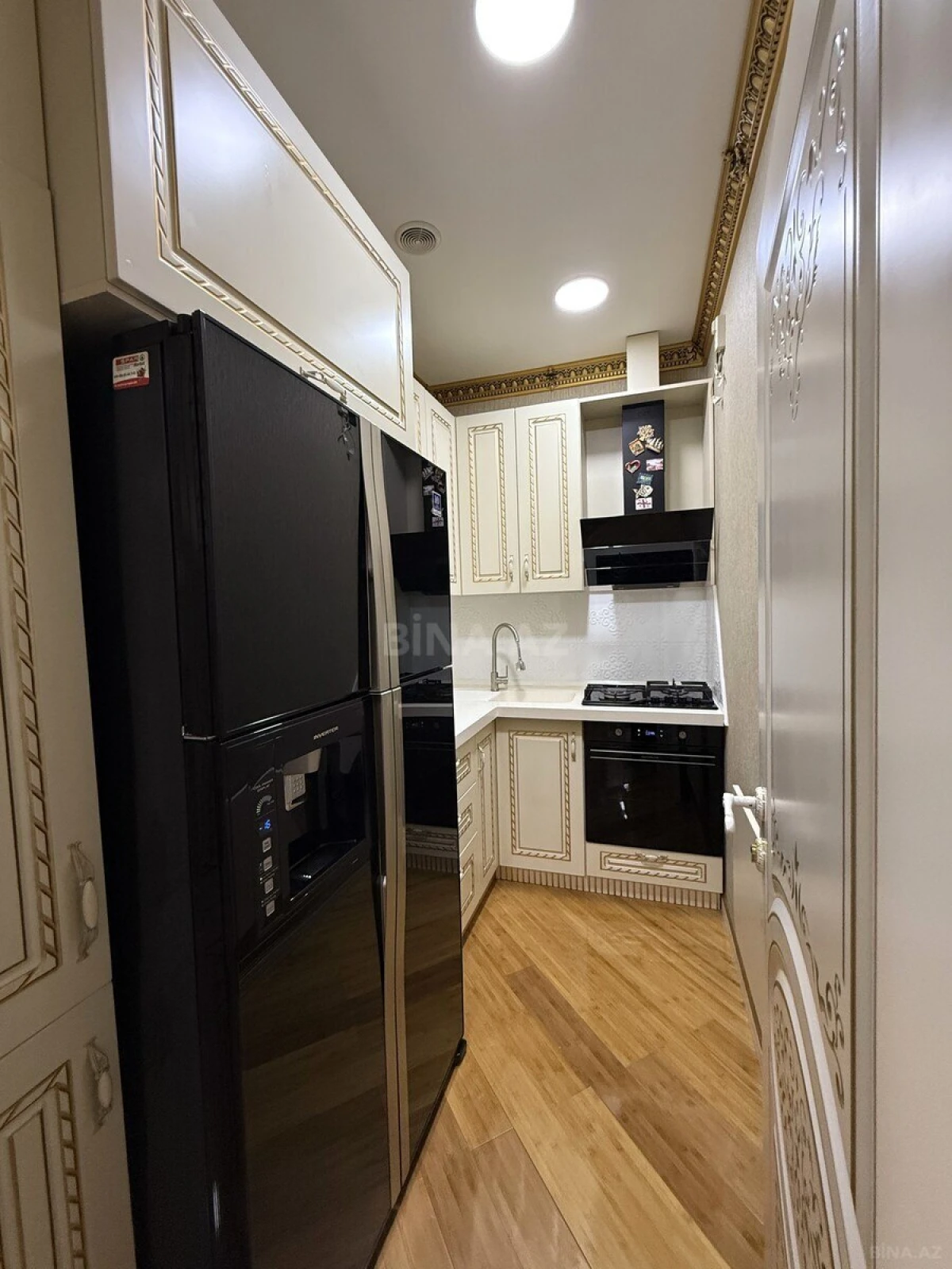 Satılır 2 otaqlı mənzil 60 m²