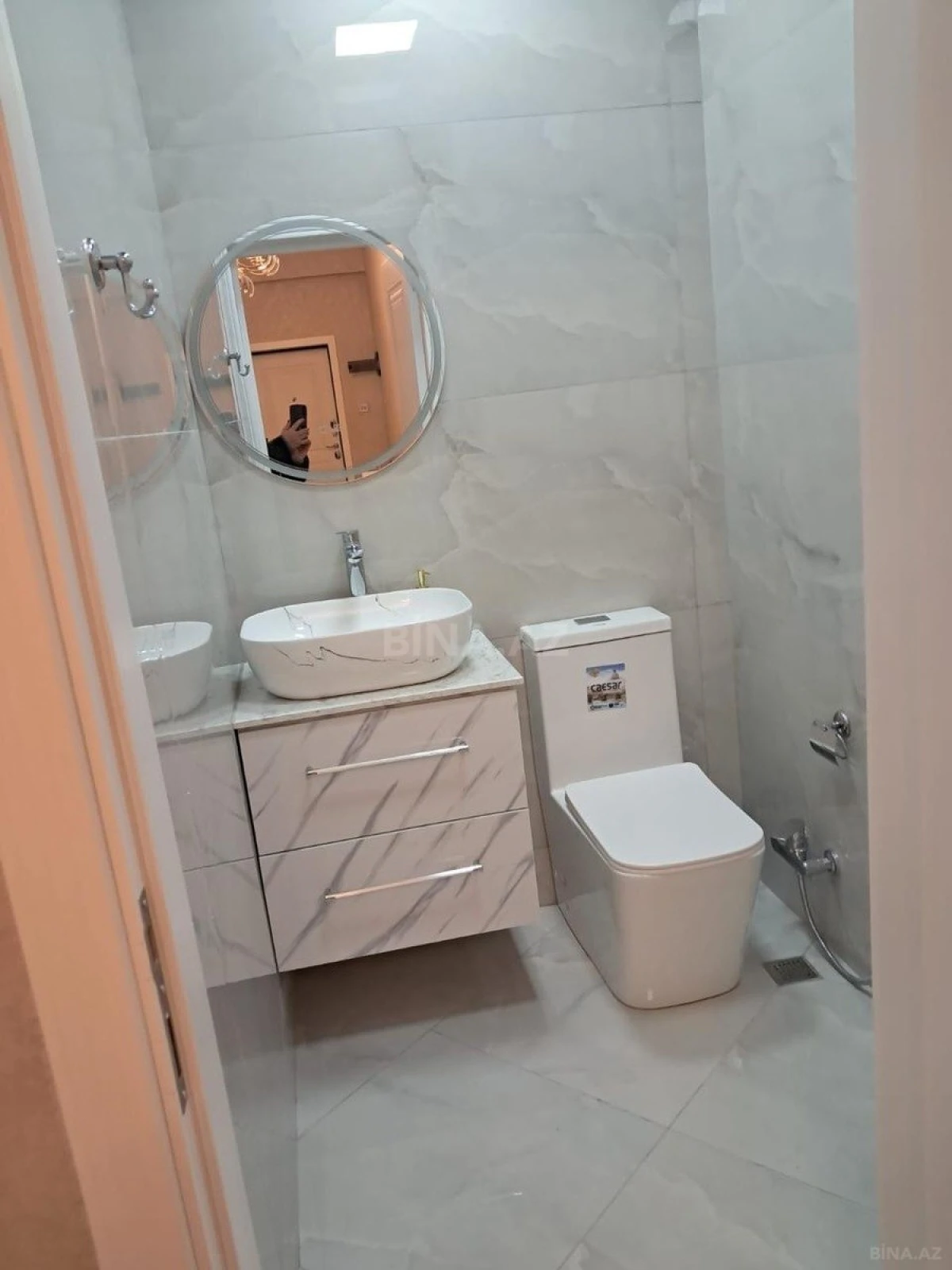 Satılır 3 otaqlı mənzil 95 m²
