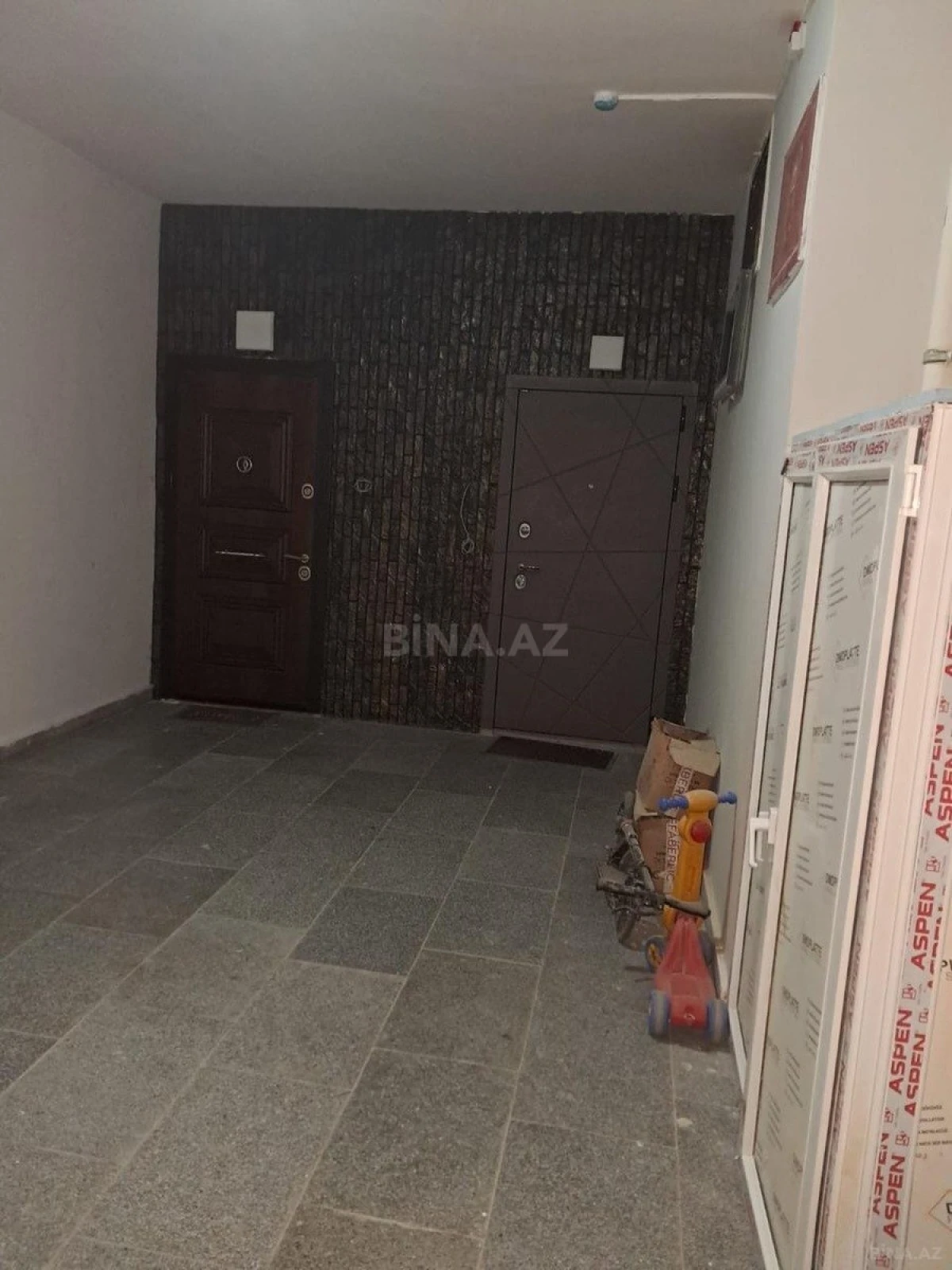 Satılır 3 otaqlı mənzil 95 m²