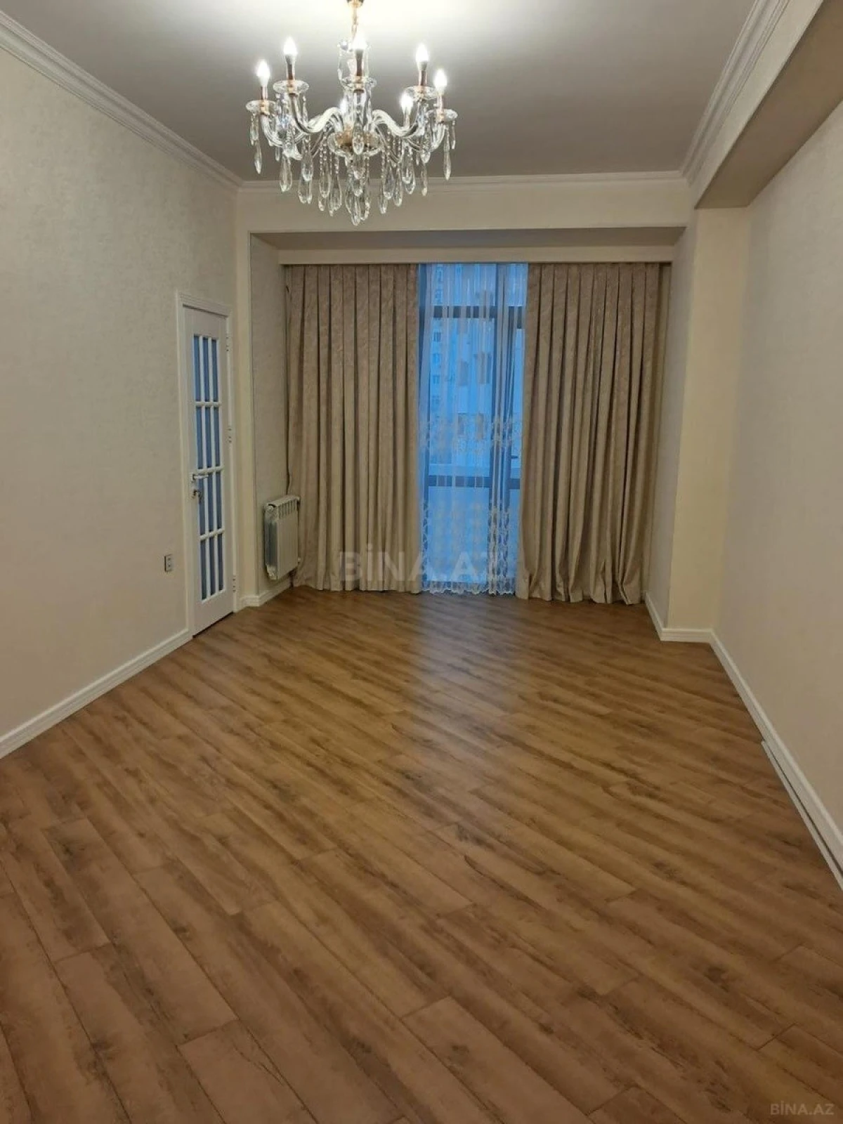 Satılır 3 otaqlı mənzil 95 m²