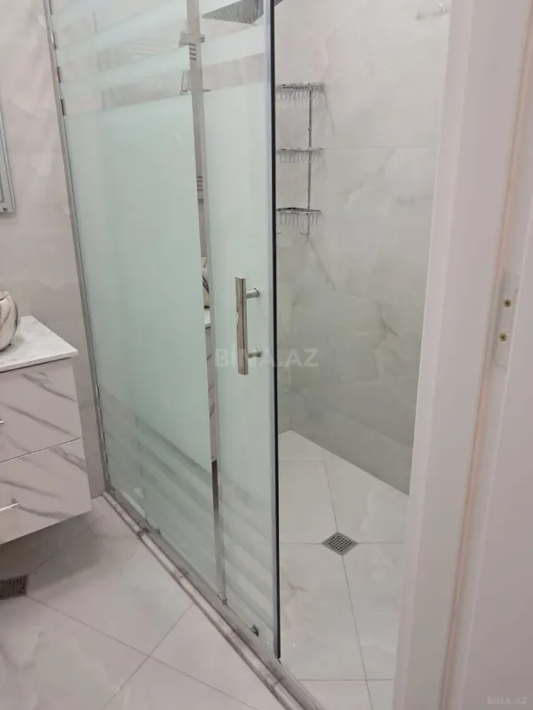 Satılır 3 otaqlı mənzil 95 m²