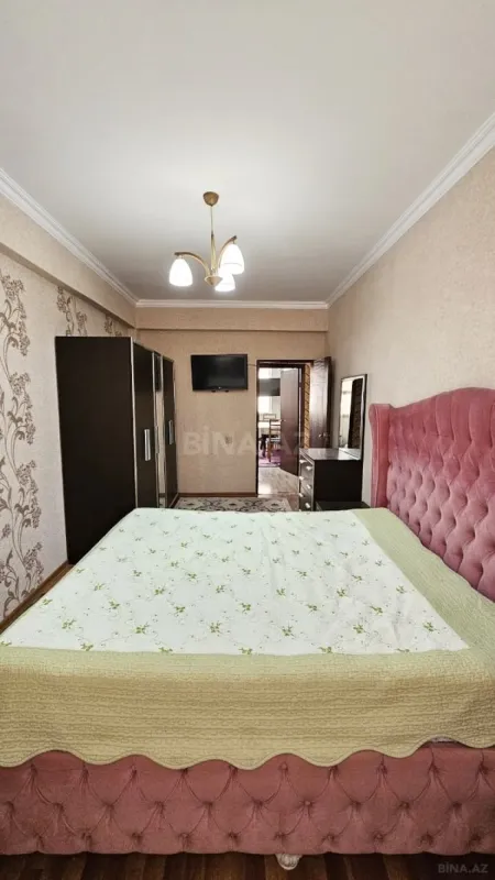 Kirayə verilir 2 otaqlı mənzil 60 m²