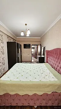 Kirayə verilir 2 otaqlı mənzil 60 m²