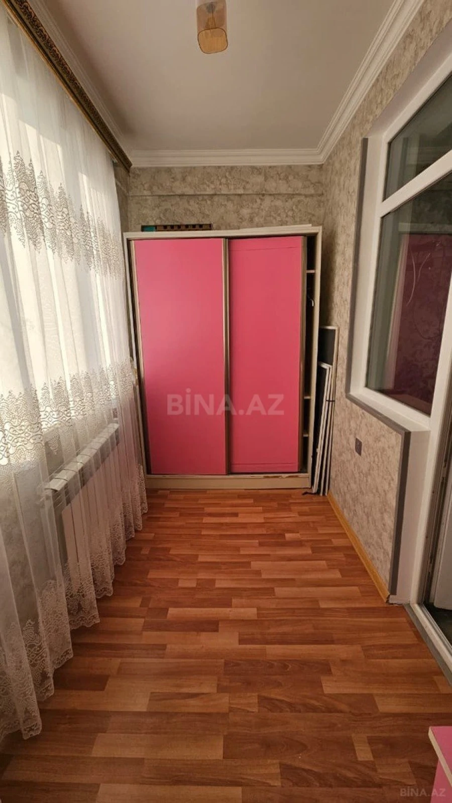 Kirayə verilir 2 otaqlı mənzil 60 m²