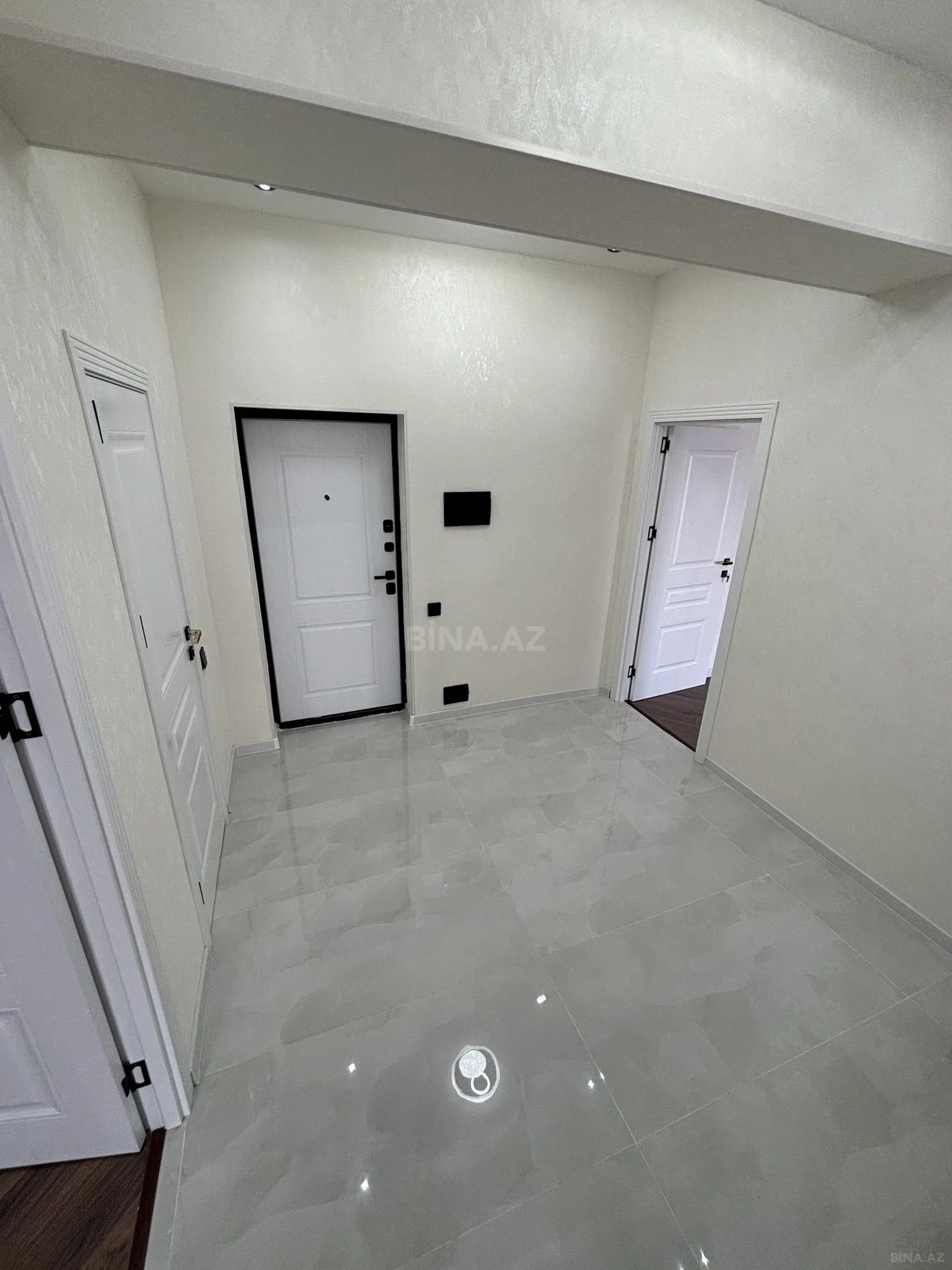 Satılır 3 otaqlı mənzil 70 m²