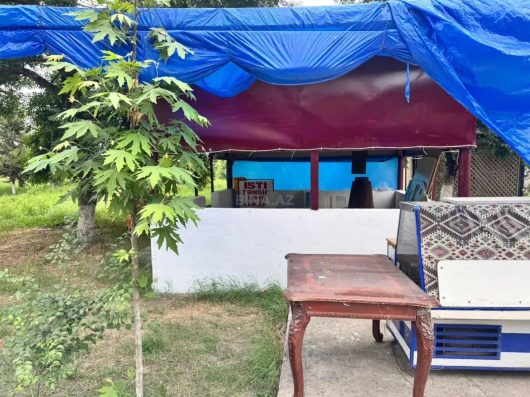 Satılır obyekt 1000 m²