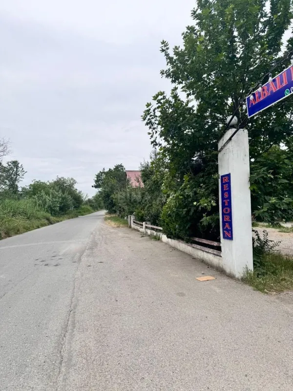 Satılır obyekt 1000 m²