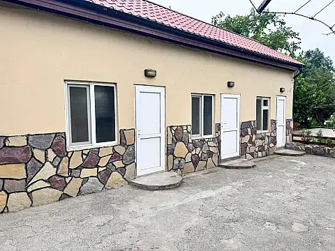 Satılır obyekt 1000 m²