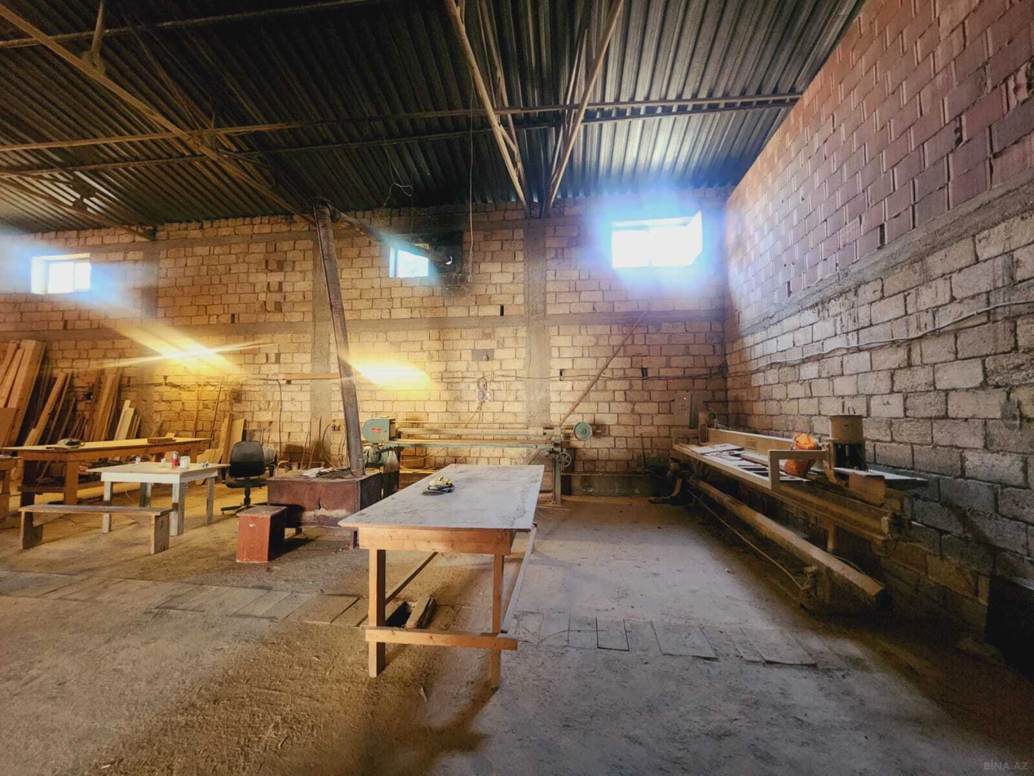 Satılır obyekt 2000 m²