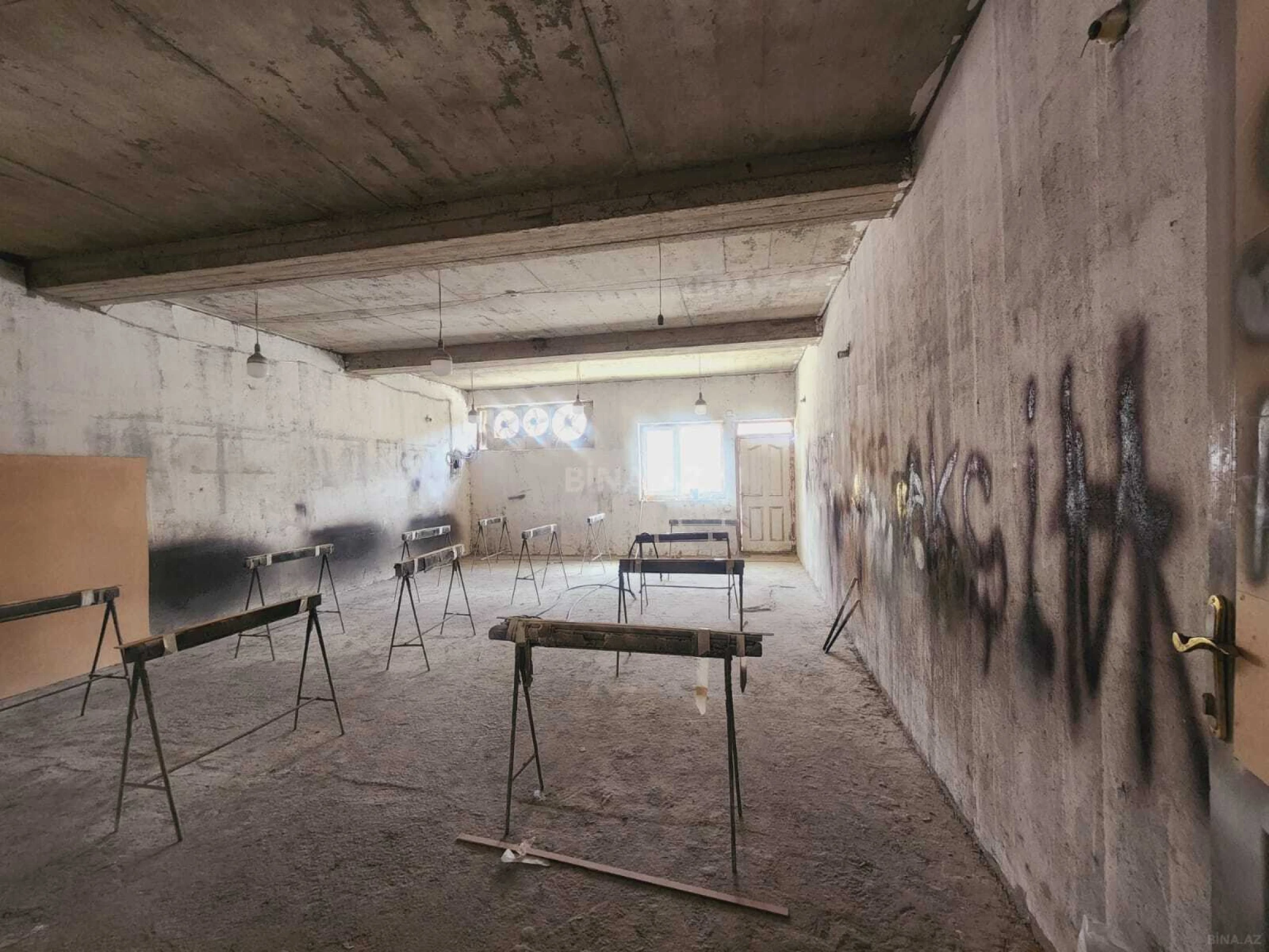 Satılır obyekt 2000 m²