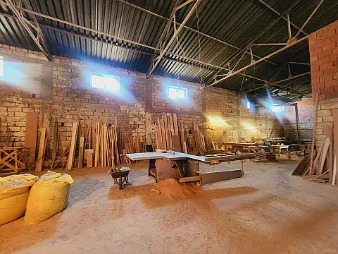 Satılır obyekt 2000 m²