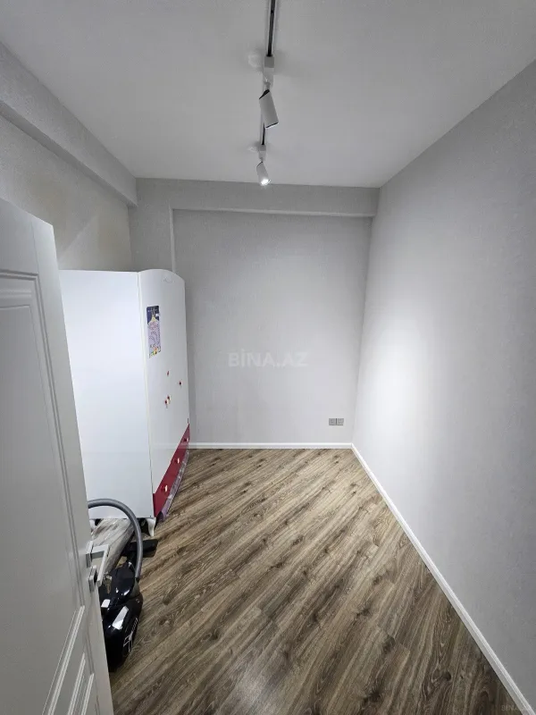 Satılır 3 otaqlı mənzil 58 m²