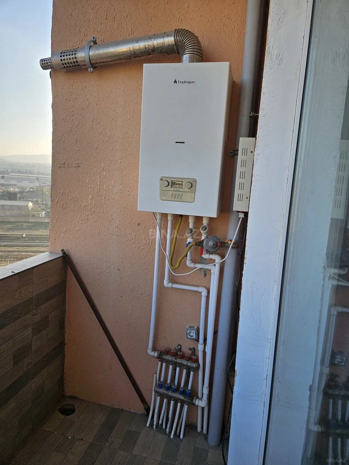 Satılır 3 otaqlı mənzil 58 m²